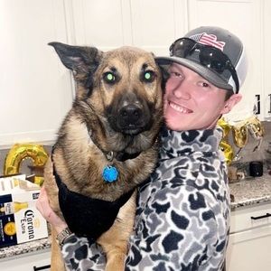 Meet your Posher, Collin